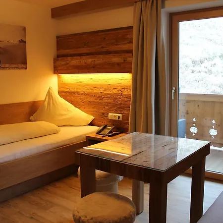Michael Bed & Breakfast *